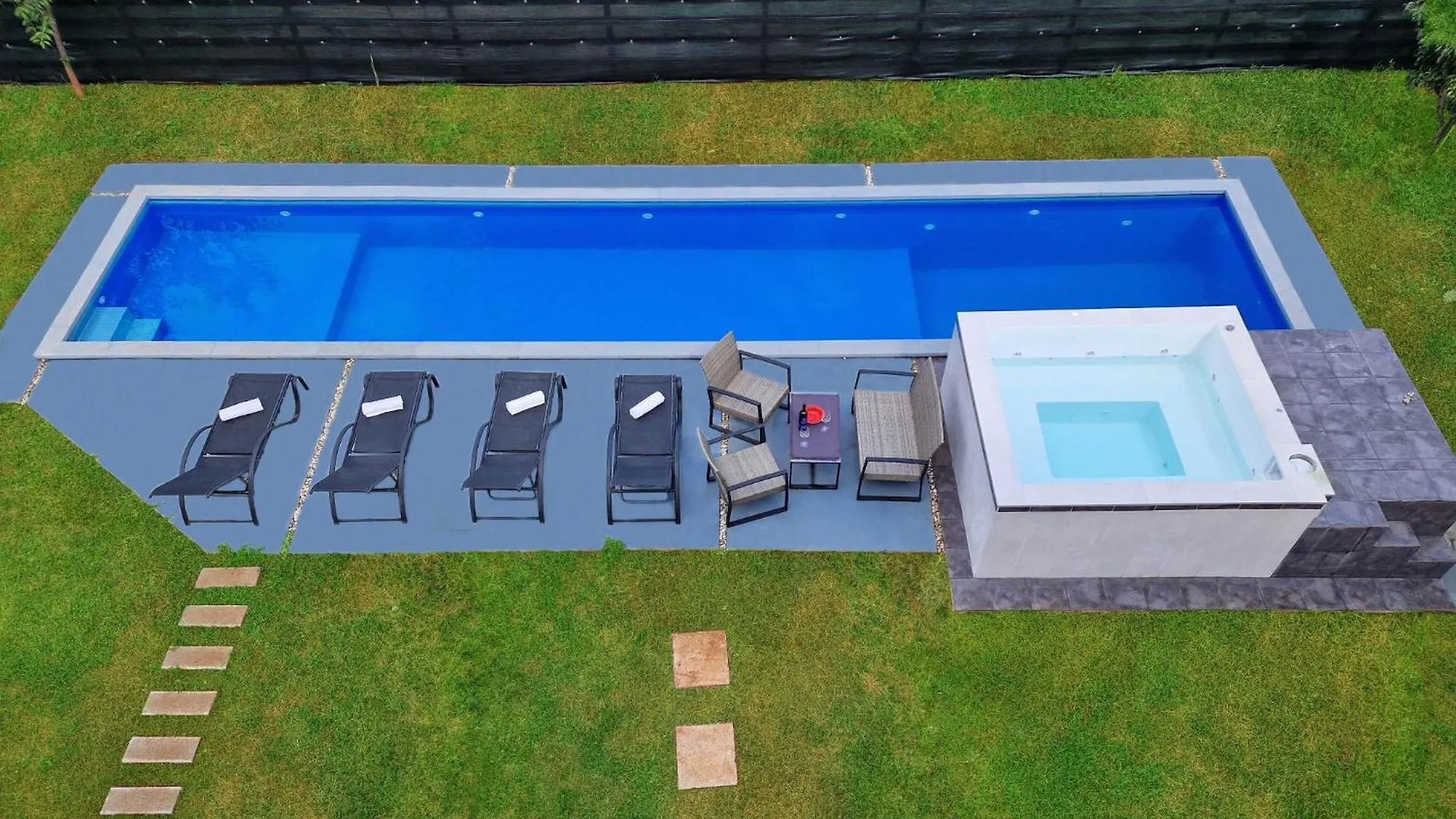 Family Holiday House Petric Loborika Villa