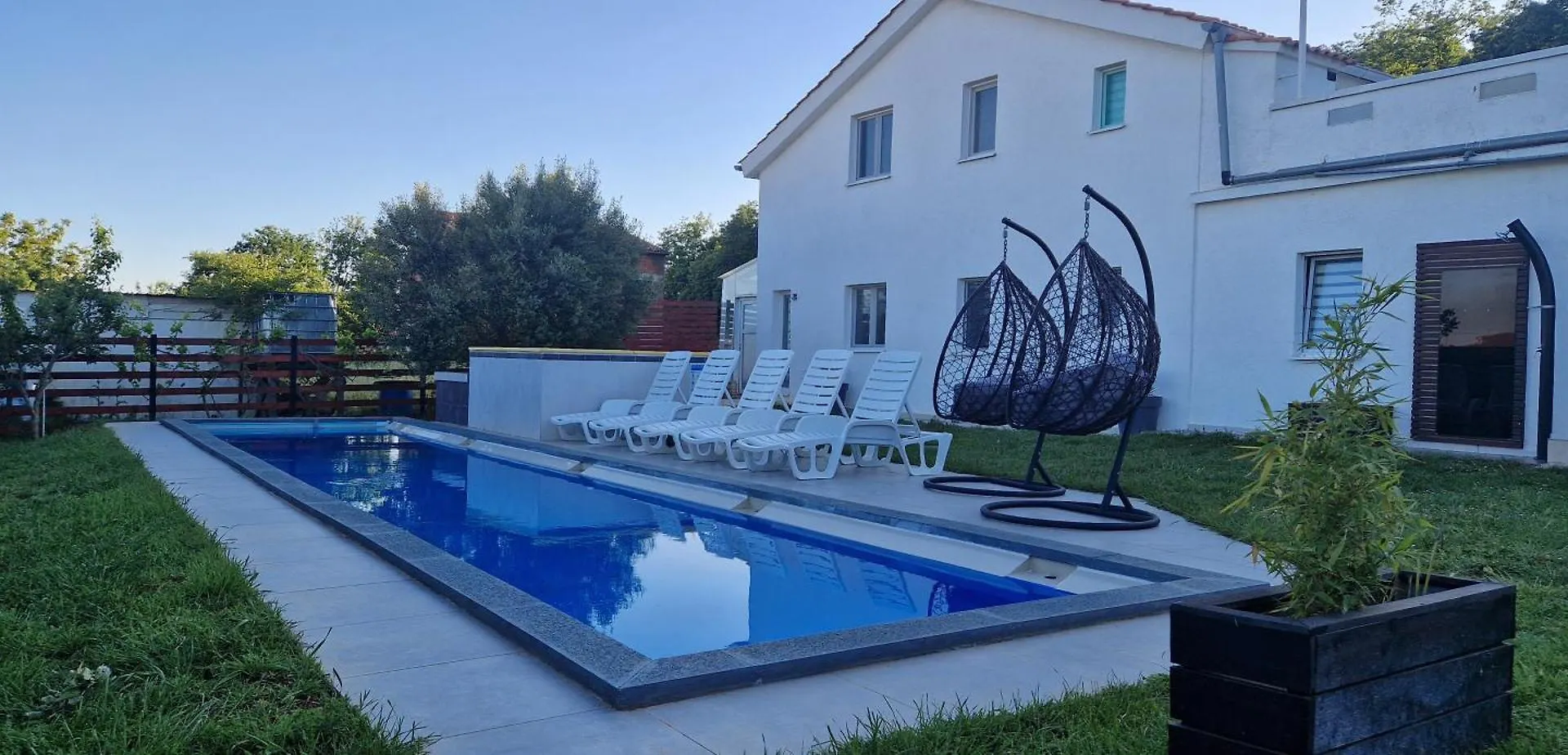 Family Holiday House Petric Loborika 0*,