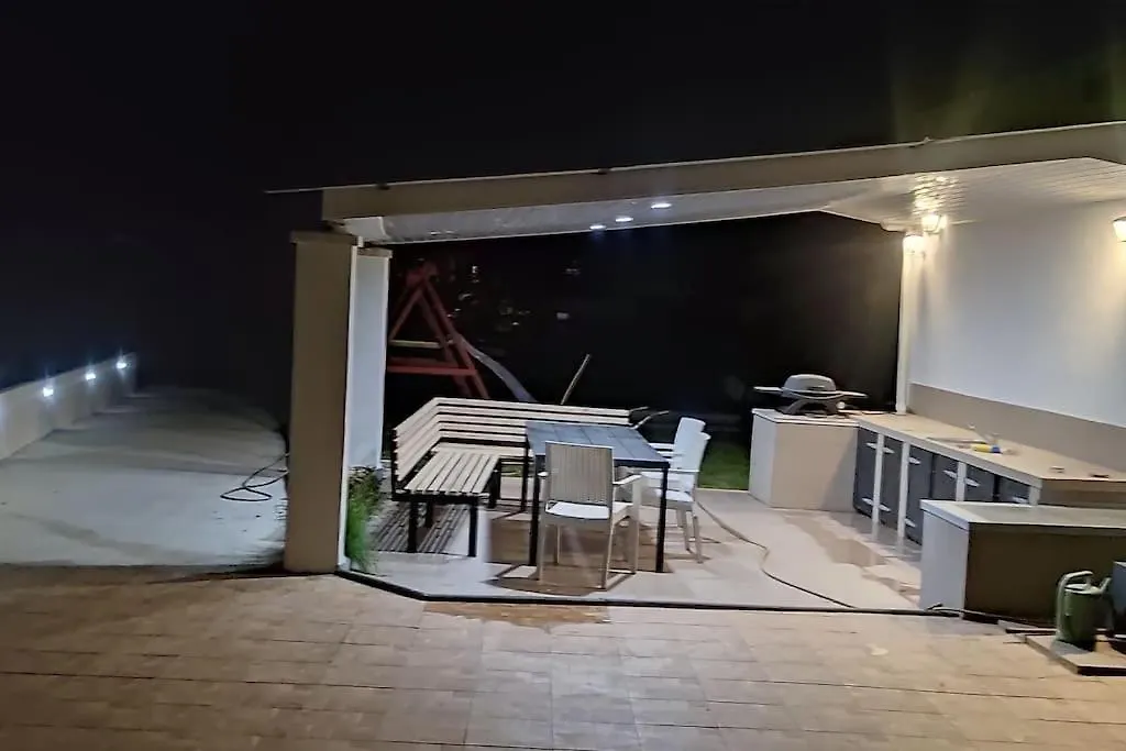 Villa Family Holiday House Petric Loborika